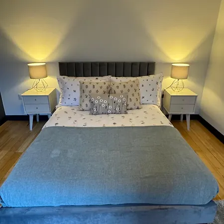 One Bedroom Basement Flat Leeds (West Yorkshire)