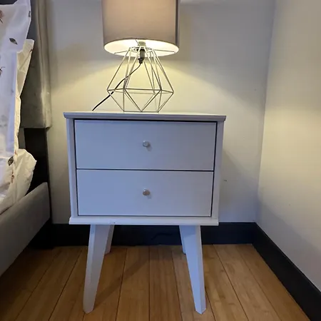 One Bedroom Basement Flat * Leeds (West Yorkshire)