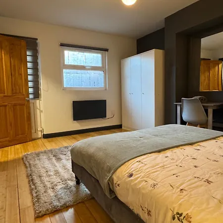 One Bedroom Basement Flat