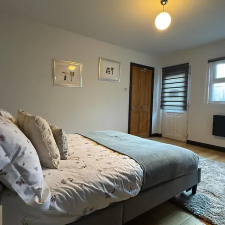 Appartement One Bedroom Basement Flat Leeds (West Yorkshire)